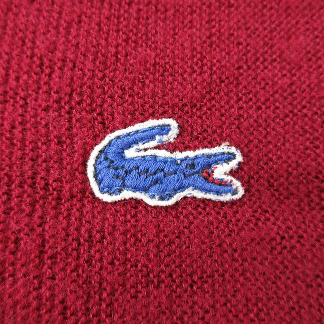 LACOSTE(ラコステ)のL★古着 ラコステ LACOSTE 長袖 ブランド セーター メンズ 90年代 90s ワンポイントロゴ Vネック エンジ 23dec08 中古 ニット トップス メンズのトップス(ニット/セーター)の商品写真