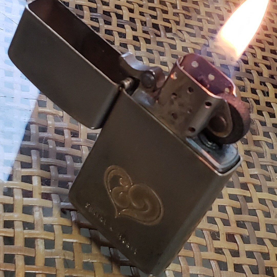 ZIPPO(ジッポー)の送料￥0 動作品 slim ZIPPO スリム・ジッポ oil lighter メンズのファッション小物(タバコグッズ)の商品写真