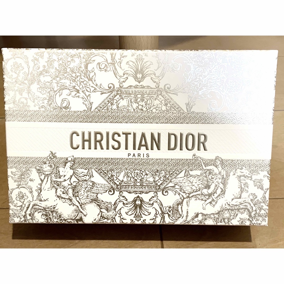 Christian Dior(クリスチャンディオール)のクリスチャンディオール　財布空箱 レディースのファッション小物(財布)の商品写真