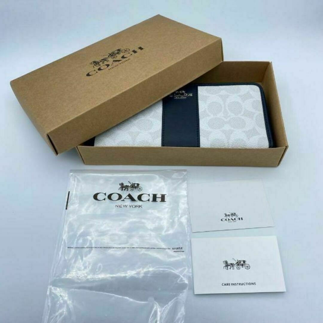 COACH(コーチ)の《未使用　超美品》　コーチ　シグネチャー　アコーディオン　ストライプ　長財布 レディースのファッション小物(財布)の商品写真