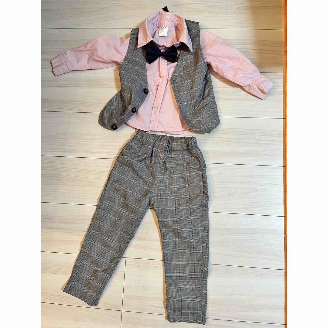 男の子　フォーマルスーツ キッズ/ベビー/マタニティのキッズ服男の子用(90cm~)(ドレス/フォーマル)の商品写真