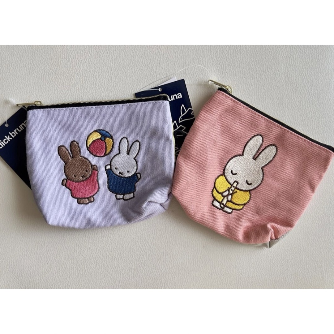 miffy(ミッフィー)のミッフィー　ポーチ レディースのファッション小物(ポーチ)の商品写真