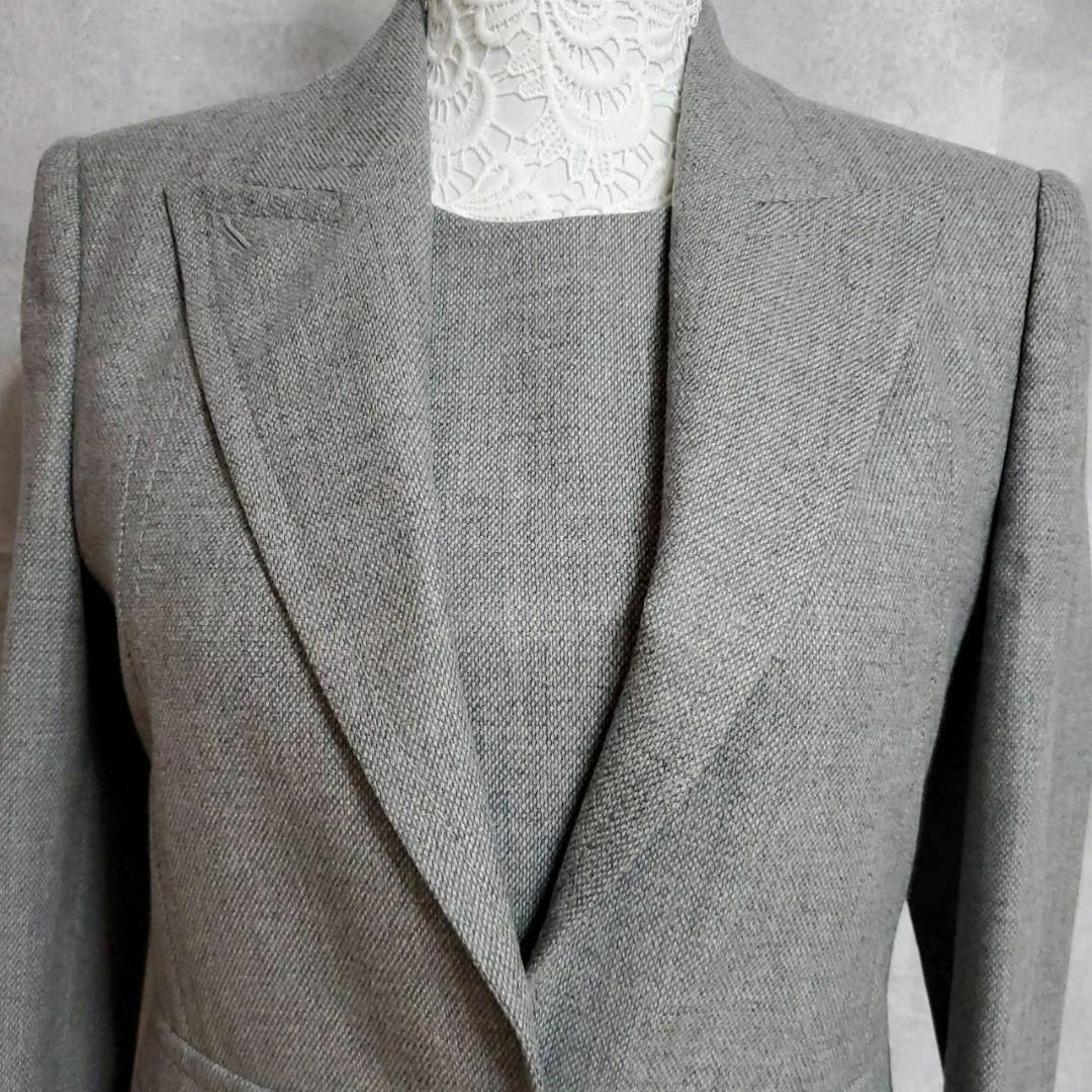 Gucci(グッチ)の数回使用 L グッチ ウール ワンピース ジャケット セットアップ グレー 40 レディースのフォーマル/ドレス(スーツ)の商品写真