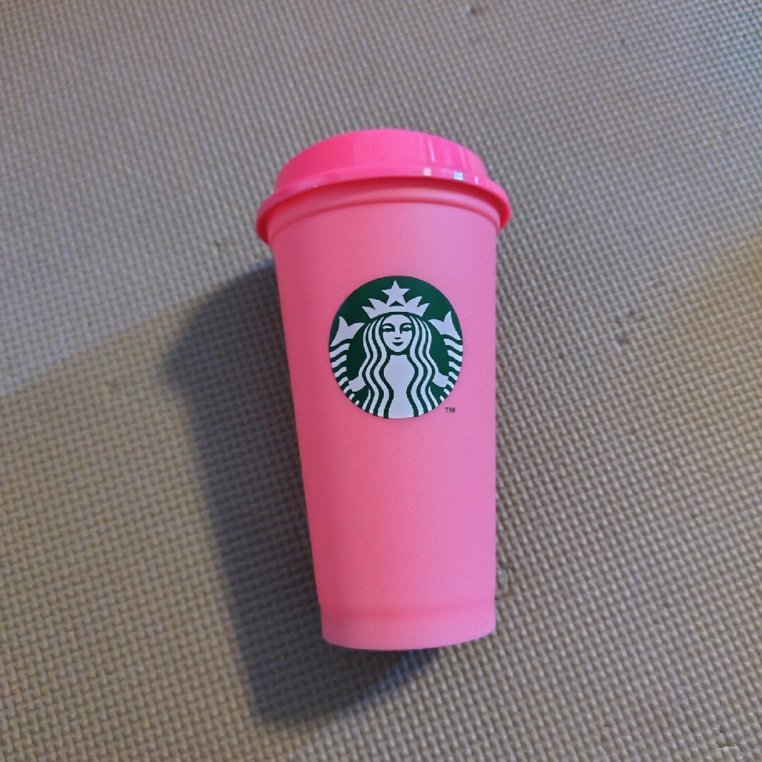 Starbucks Coffee(スターバックスコーヒー)のスターバックス ハロウィン2023 リユーザブルカップ 473ml インテリア/住まい/日用品のキッチン/食器(グラス/カップ)の商品写真