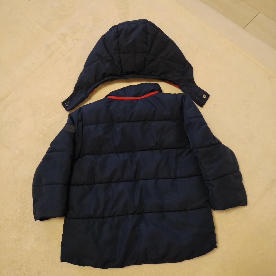 babyGAP(ベビーギャップ)のベビーギャップ　ダウン キッズ/ベビー/マタニティのキッズ服男の子用(90cm~)(ジャケット/上着)の商品写真