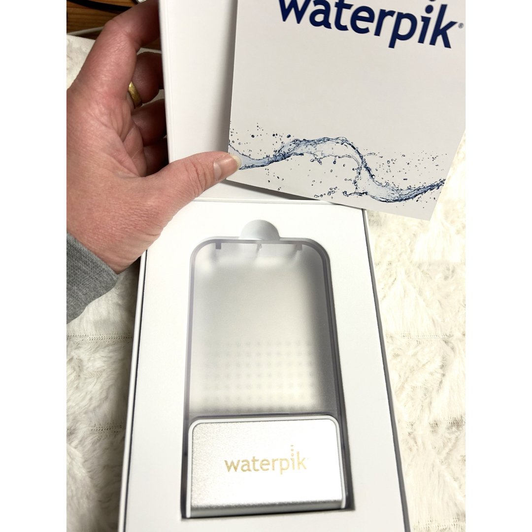 YA-MAN(ヤーマン)の【新品】Waterpic専用　 ジェットチップ　舌クリーナー取替用　専用ケース スマホ/家電/カメラの美容/健康(電動歯ブラシ)の商品写真