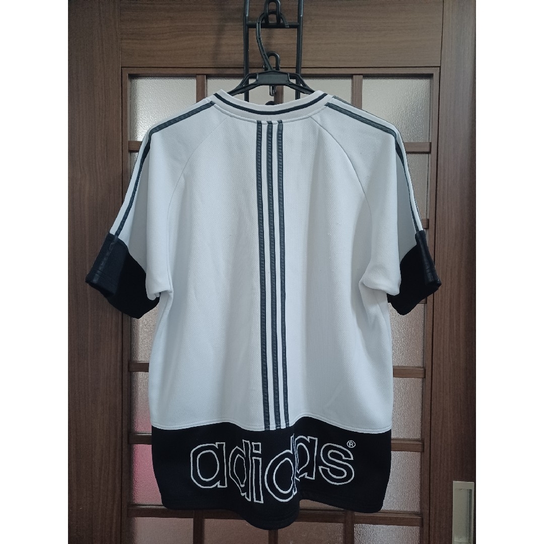 adidas(アディダス)のadidas　半袖 メンズのトップス(Tシャツ/カットソー(半袖/袖なし))の商品写真