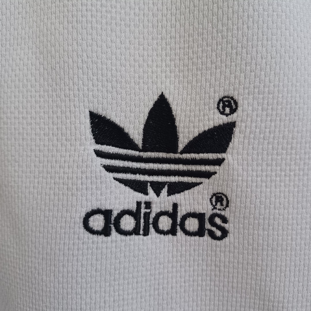 adidas(アディダス)のadidas　半袖 メンズのトップス(Tシャツ/カットソー(半袖/袖なし))の商品写真