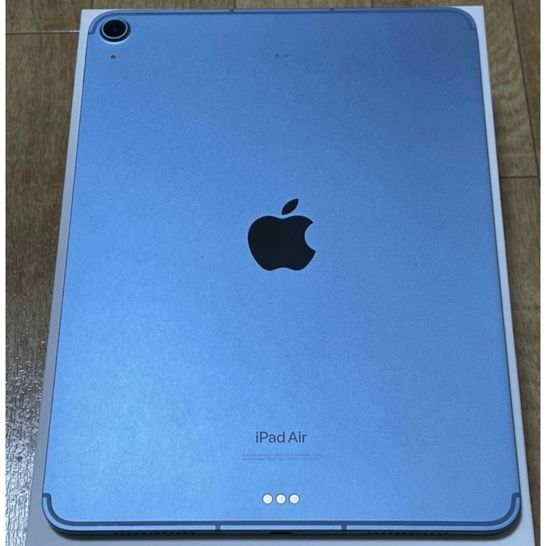 Apple(アップル)のiPad Air (第5世代) 256GB + Cellular  スマホ/家電/カメラのPC/タブレット(タブレット)の商品写真