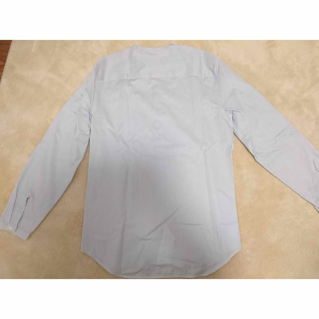 Emporio Armani(エンポリオアルマーニ)のアルマーニ 襟なし シャツ 長袖 ノーカラー バンドカラー ストライプ 水色 M メンズのトップス(シャツ)の商品写真