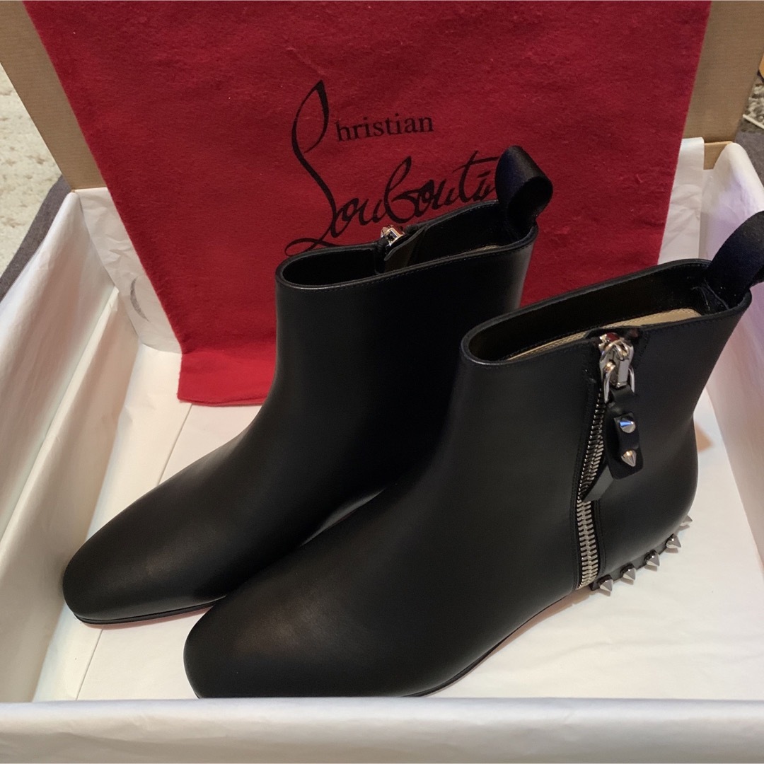 Christian Louboutin(クリスチャンルブタン)の新品☆SALE☆Christian Louboutin クリスチャンルブタン レディースの靴/シューズ(ブーツ)の商品写真