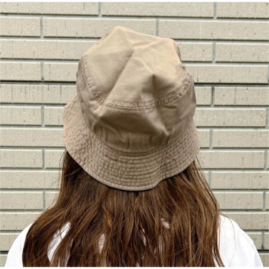 newhattan(ニューハッタン)の【未使用】 ニューハッタン コットン バケットハット　カーキ　ベージュ　L XL レディースの帽子(ハット)の商品写真
