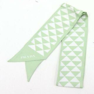 プラダ(PRADA)の プラダ スカーフ 1FF008 ライトグリーン ホワイト(バンダナ/スカーフ)