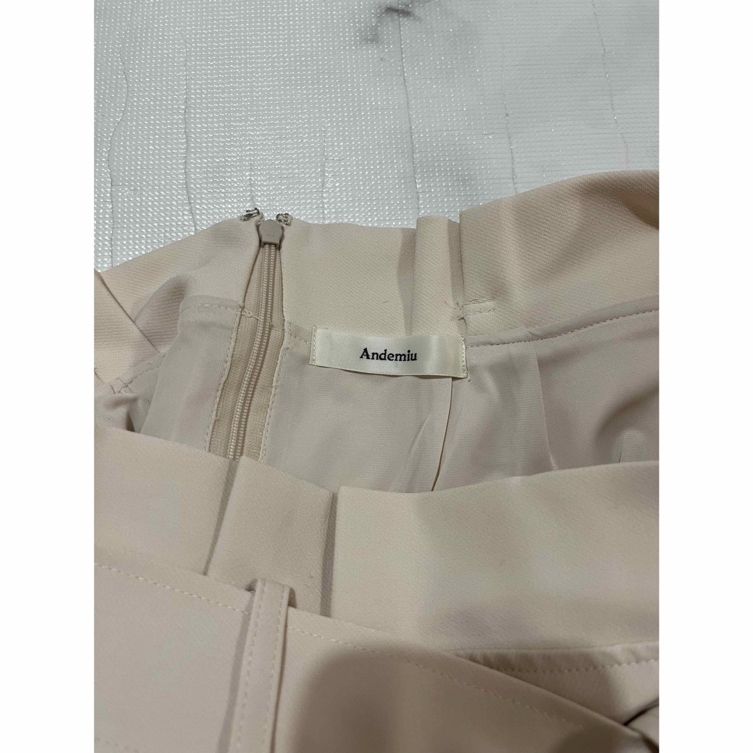 Andemiu(アンデミュウ)のAndemiu スカート　新品未使用 レディースのスカート(ロングスカート)の商品写真