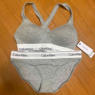 カルバンクライン(Calvin Klein)のCalvin Klein 下着 カルバンクライン(ブラ&ショーツセット)