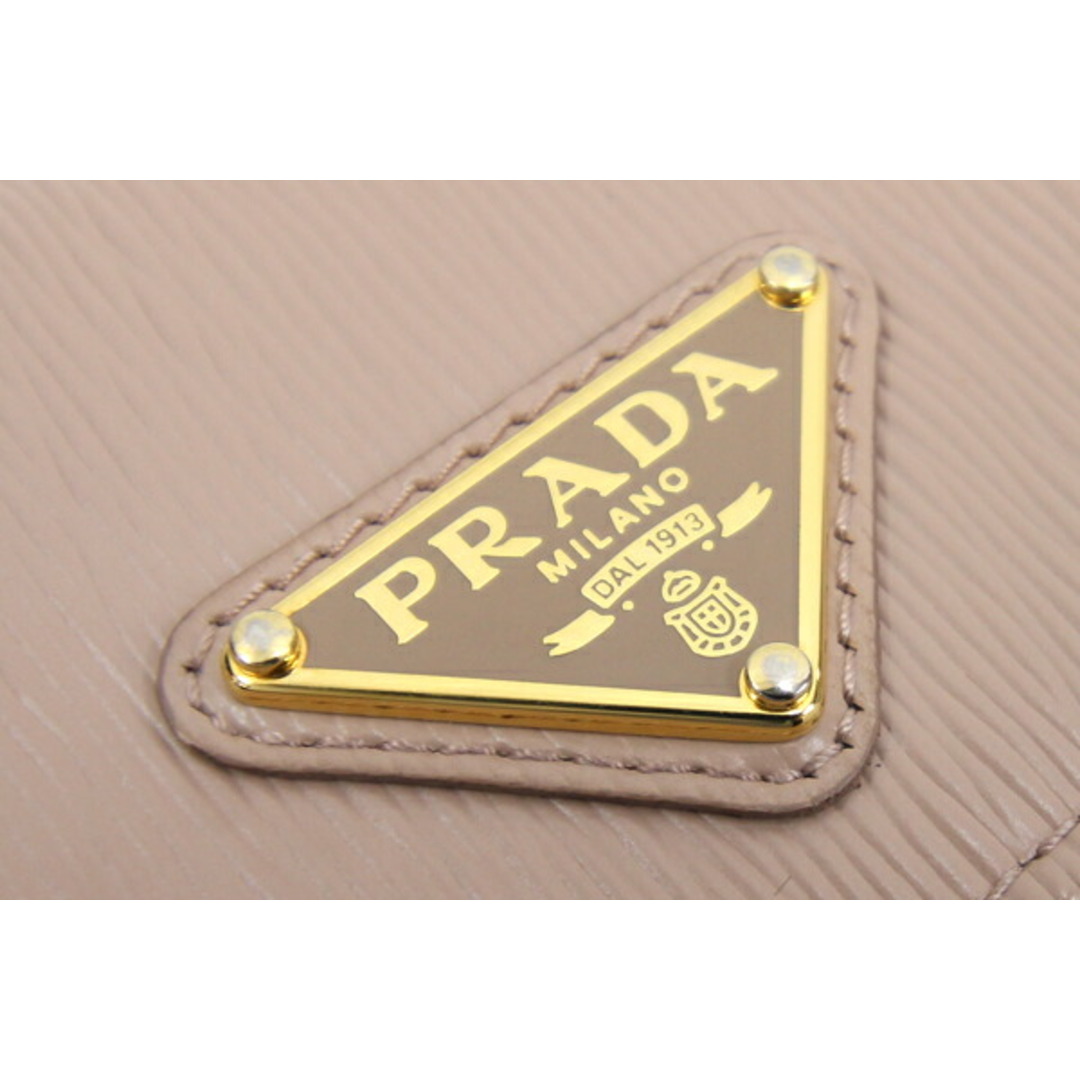 PRADA(プラダ)の プラダ 名刺入れ 1MC122 ピンクベージュ レザー レディースのファッション小物(名刺入れ/定期入れ)の商品写真