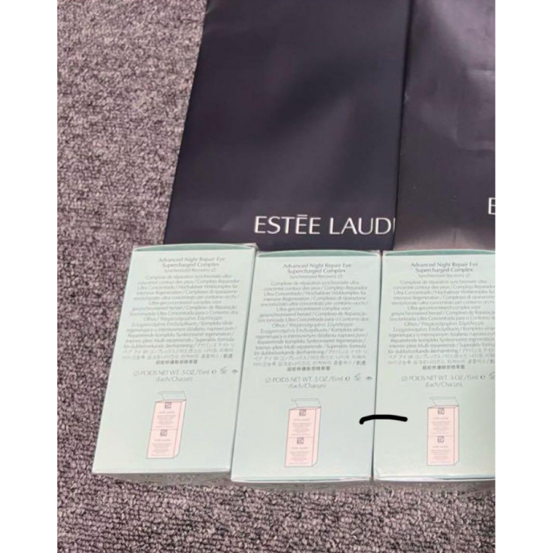 Estee Lauder(エスティローダー)のエステイーローダーアイケアクリーム  コスメ/美容のスキンケア/基礎化粧品(アイケア/アイクリーム)の商品写真