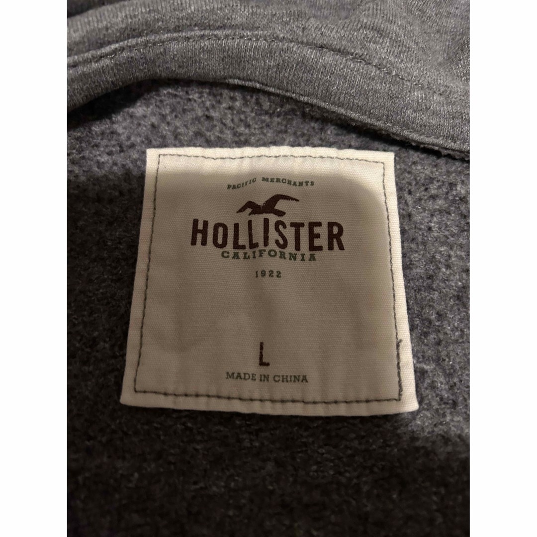 Hollister(ホリスター)のホリスター　パーカー　Lサイズ レディースのトップス(パーカー)の商品写真