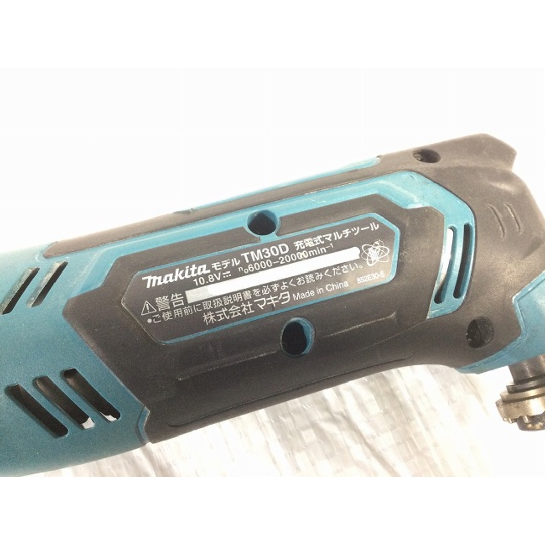 Makita(マキタ)の☆中古品☆makita マキタ 10.8V 充電式マルチツール TM30D アタッチメントケース 充電器付き 87604 自動車/バイクのバイク(工具)の商品写真