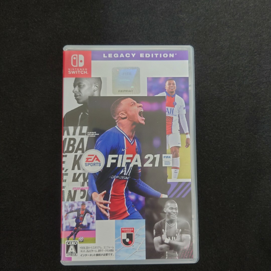 FIFA21 LEGACY EDITION switch レガシーエディション エンタメ/ホビーのゲームソフト/ゲーム機本体(家庭用ゲームソフト)の商品写真