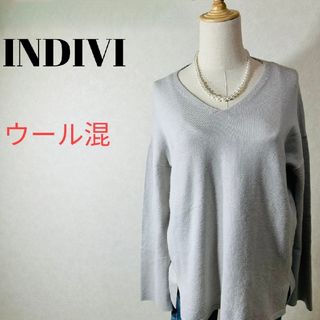 インディヴィ(INDIVI)の【美品】インディヴィ Vネックトップス ストレッチ スリット 大きめサイズ(カットソー(長袖/七分))