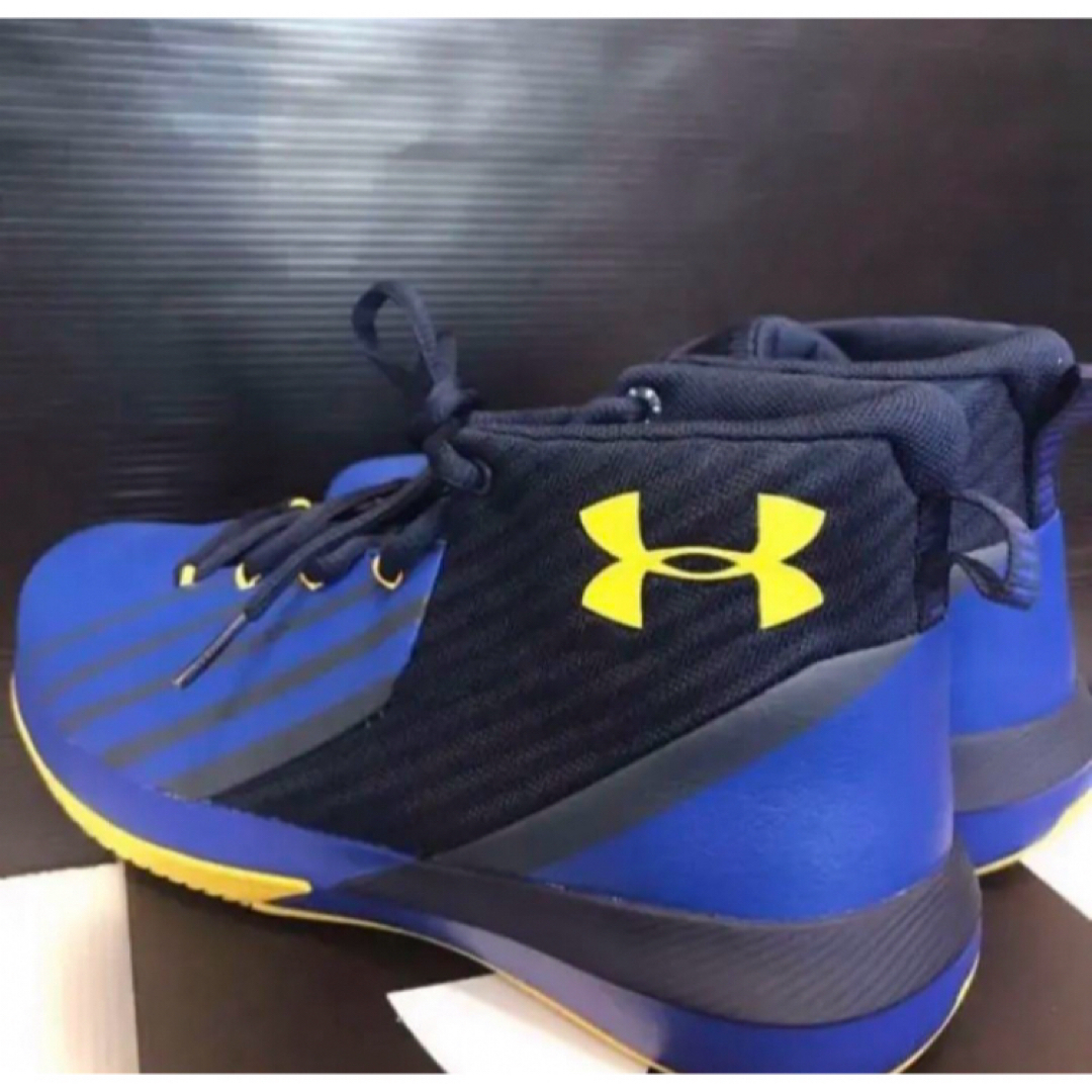 UNDER ARMOUR(アンダーアーマー)の送料無料 新品 UA BGS LOCKDOWN 3 SYN WIDE 24.5 スポーツ/アウトドアのスポーツ/アウトドア その他(バスケットボール)の商品写真