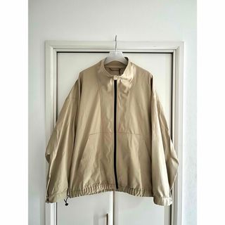 オーラリー(AURALEE)のYLEVE (UNISEX)  23ss COTTON GABARDINE BZ(ミリタリージャケット)