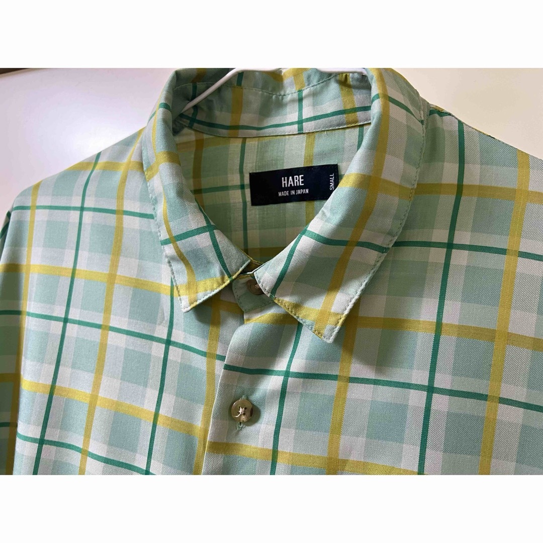 HARE(ハレ)の未使用新品！HARE オーバーサイズチェックシャツ 緑 日本製 メンズのトップス(シャツ)の商品写真