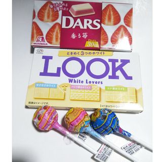 モリナガセイカ(森永製菓)の*不二家 LOOKホワイトラバーズ 森永DARS香る苺 チュッパチャプス(菓子/デザート)