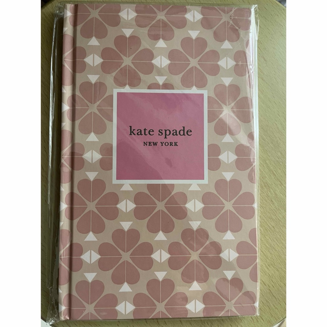 kate spade new york(ケイトスペードニューヨーク)の｛6｝【katespade new york】ノート インテリア/住まい/日用品の文房具(ノート/メモ帳/ふせん)の商品写真