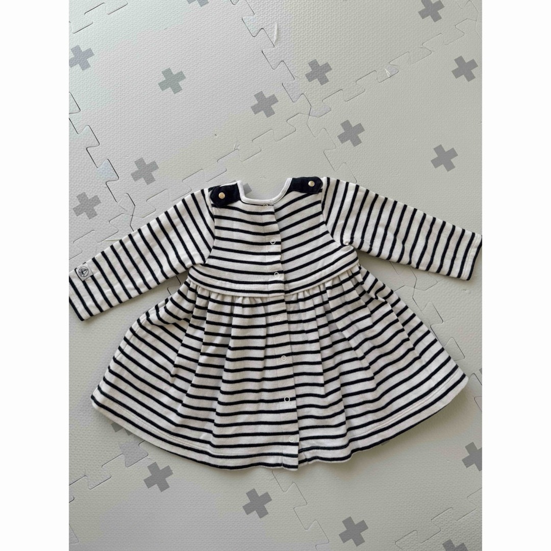 PETIT BATEAU(プチバトー)のプチバトー♡ワンピース75♡ キッズ/ベビー/マタニティのベビー服(~85cm)(ワンピース)の商品写真