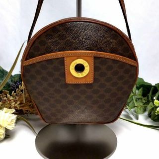 セリーヌ(celine)の★クリーニング済み★セリーヌ ショルダーバッグ サークルロゴ マカダム(ショルダーバッグ)