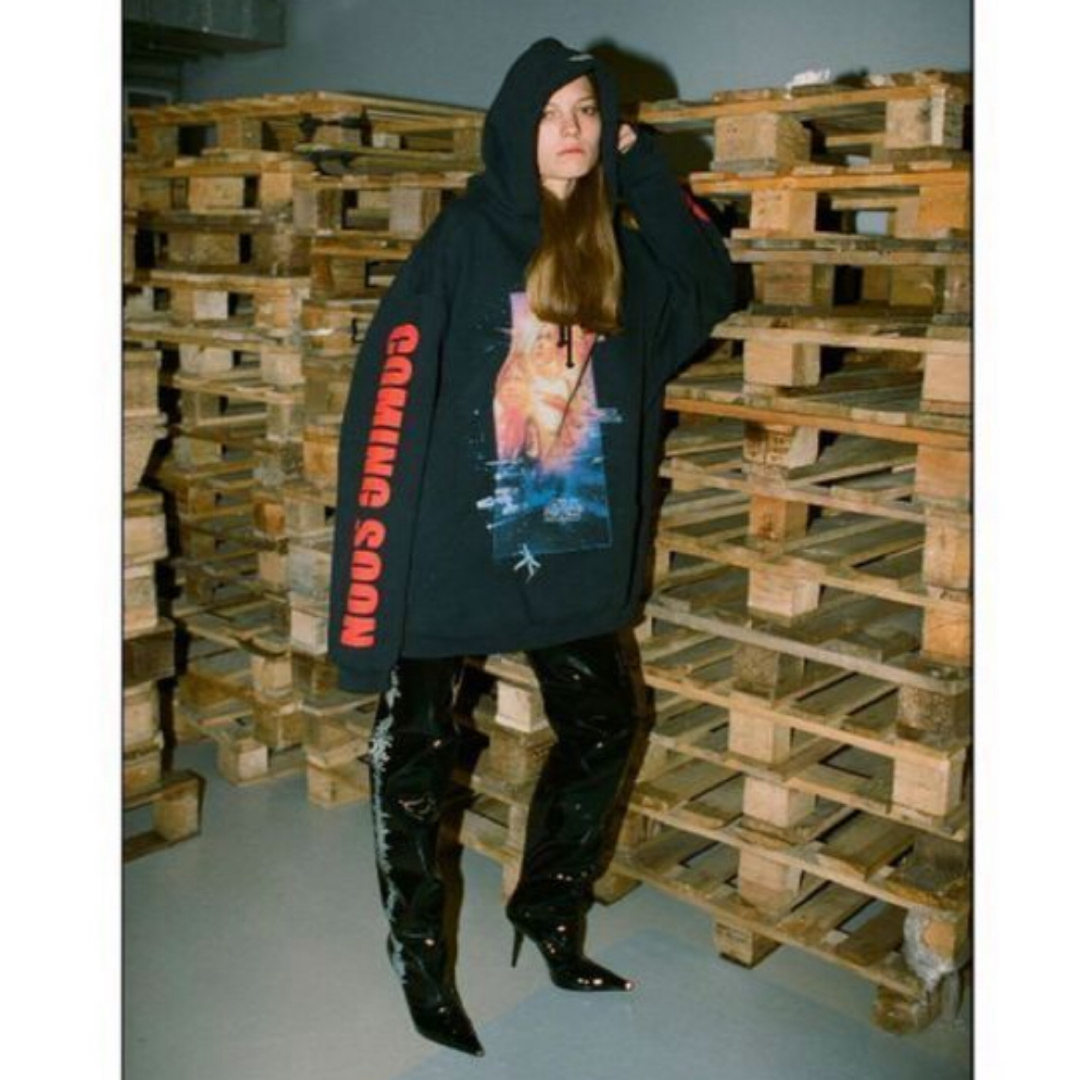 VETEMENTS(ヴェトモン)のVETEMENTS × STAR WARS 　ヴェトモン × スターウォーズS メンズのトップス(パーカー)の商品写真