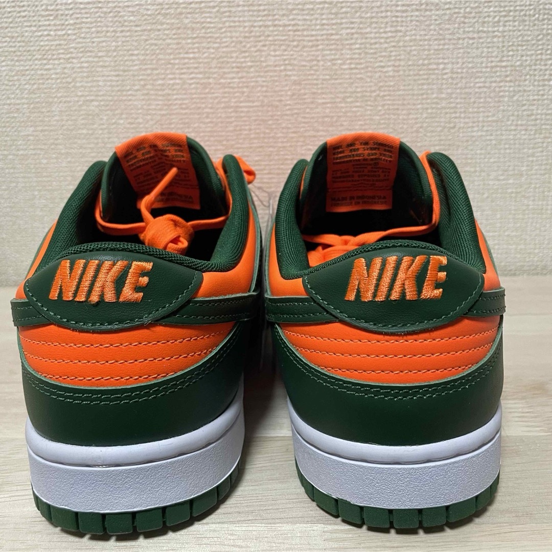 NIKE(ナイキ)のナイキ ダンク ロー レトロ マイアミ NIKE DD1391-300 29.0 メンズの靴/シューズ(スニーカー)の商品写真