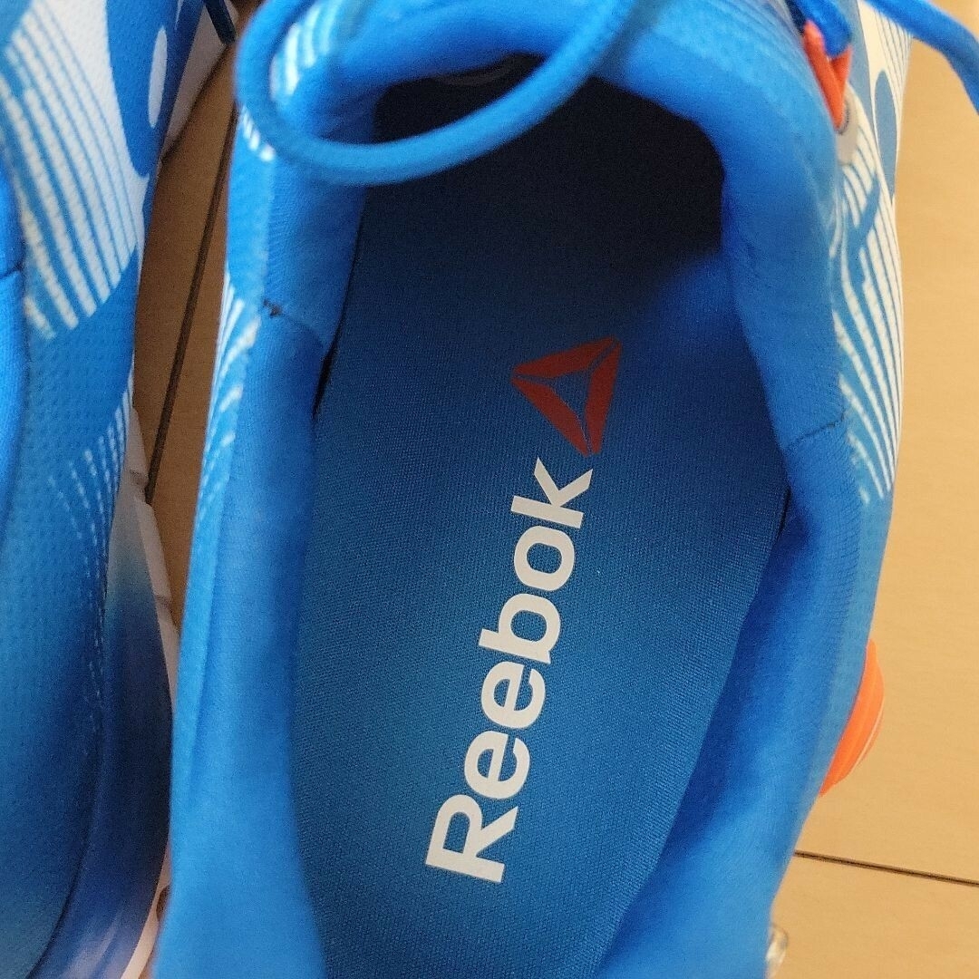 Reebok(リーボック)の入手困難❗【美品❗】Reebokスニーカーポンプリュ～　青 メンズの靴/シューズ(スニーカー)の商品写真