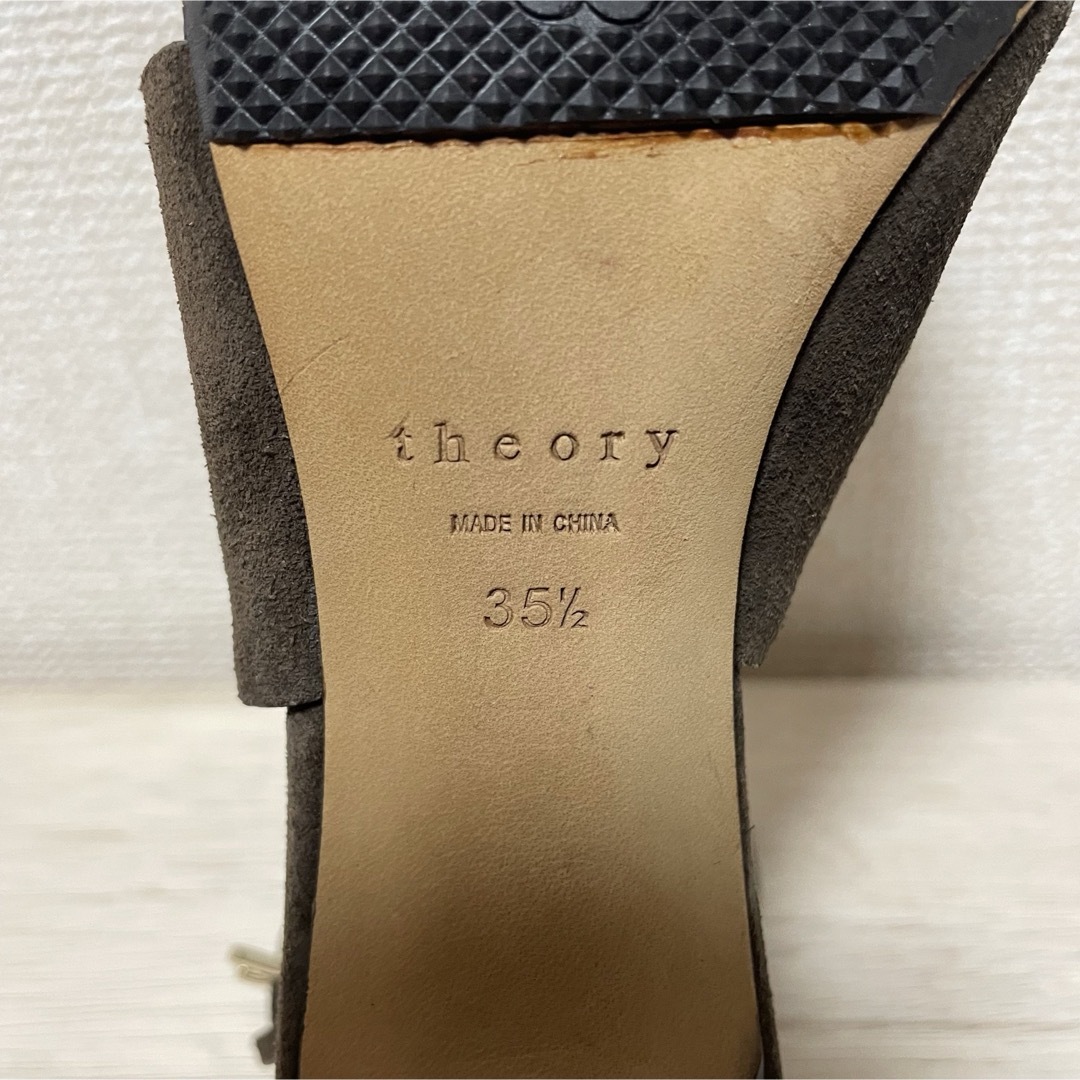 theory(セオリー)の【超美品】theory セオリー ヒールサンダル 22.5cm レディースの靴/シューズ(サンダル)の商品写真