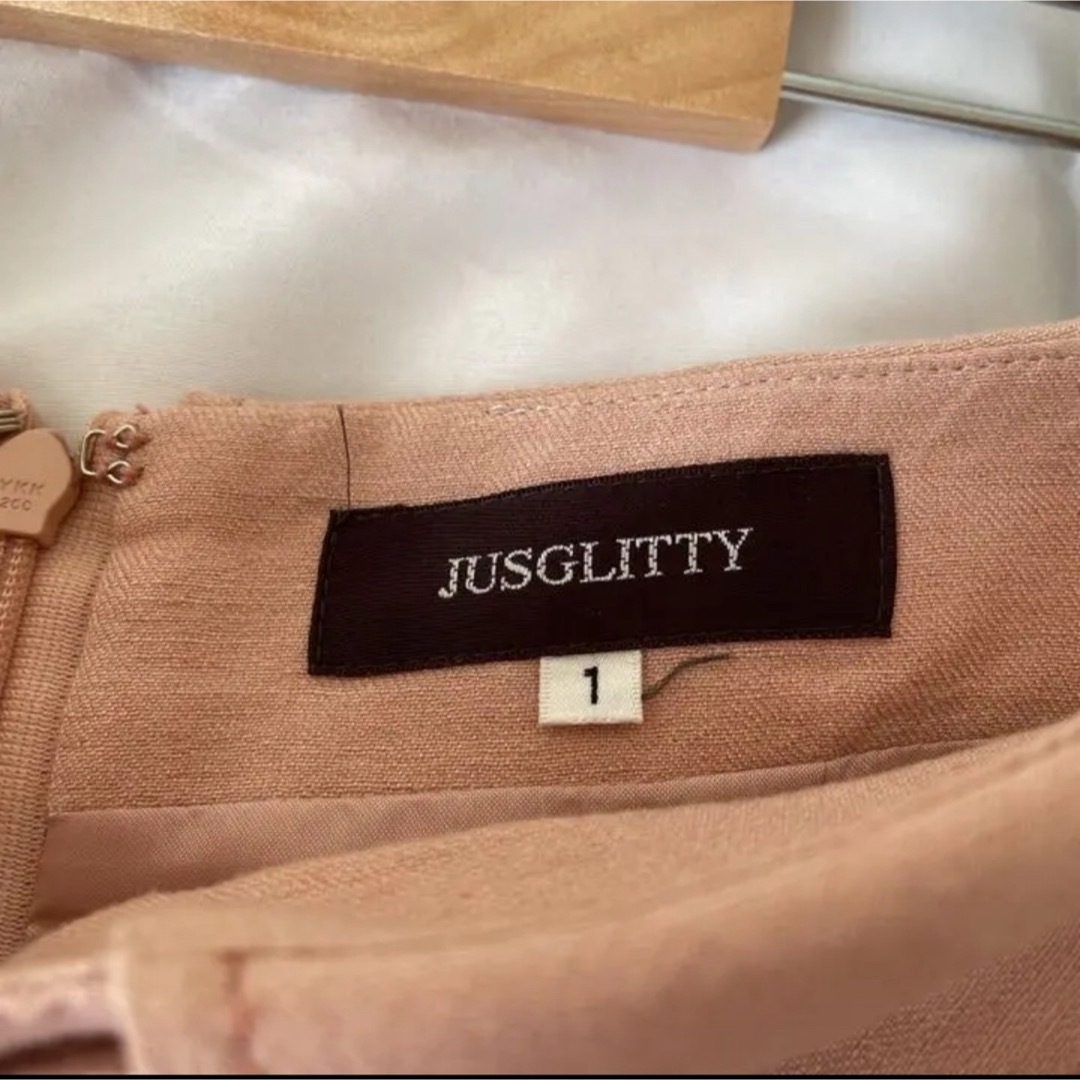 JUSGLITTY(ジャスグリッティー)のジャスグリッティ　トレンチ　スカート　ピンク レディースのスカート(ひざ丈スカート)の商品写真