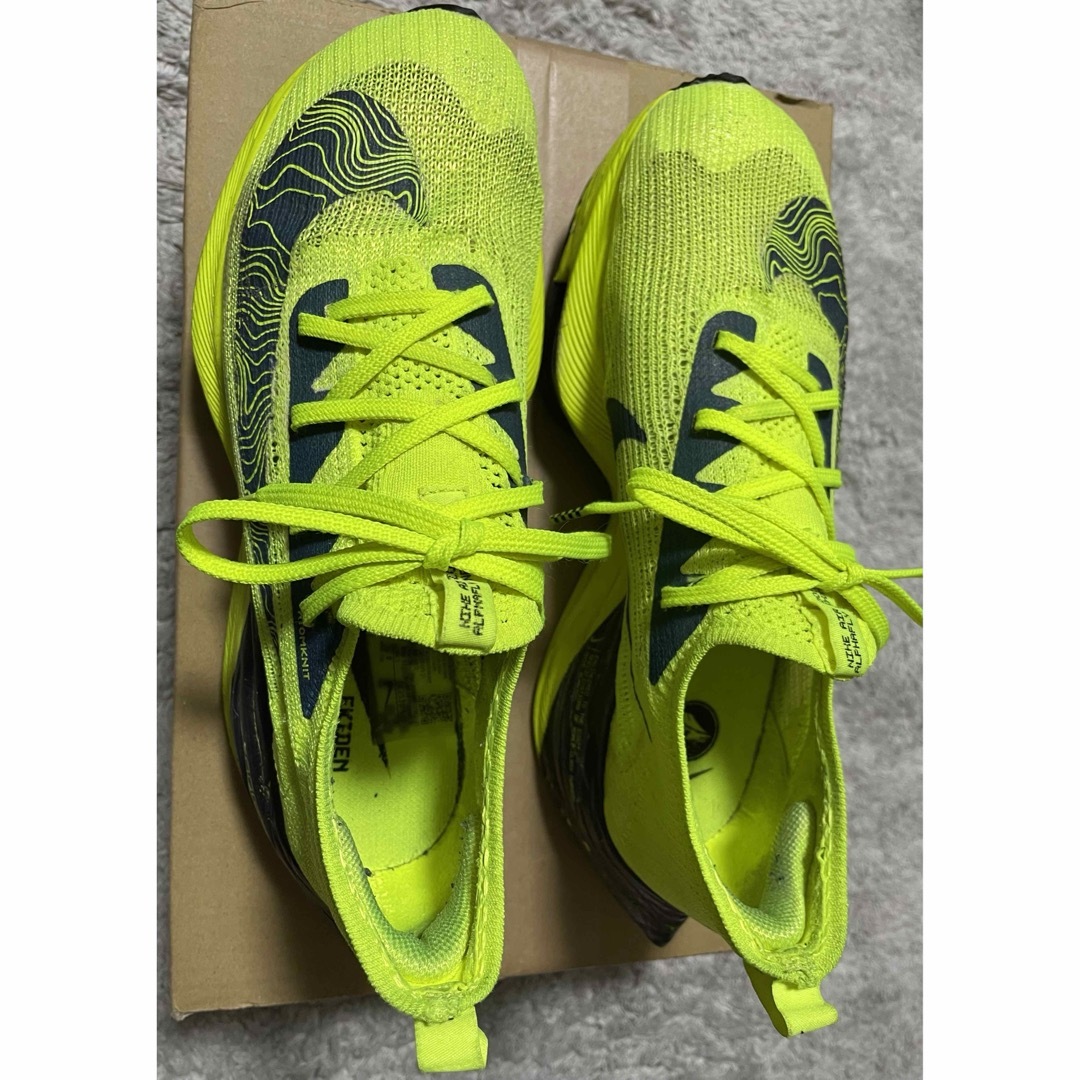 NIKEAIRZOOMアルファフライネクスト% スポーツ/アウトドアのランニング(シューズ)の商品写真