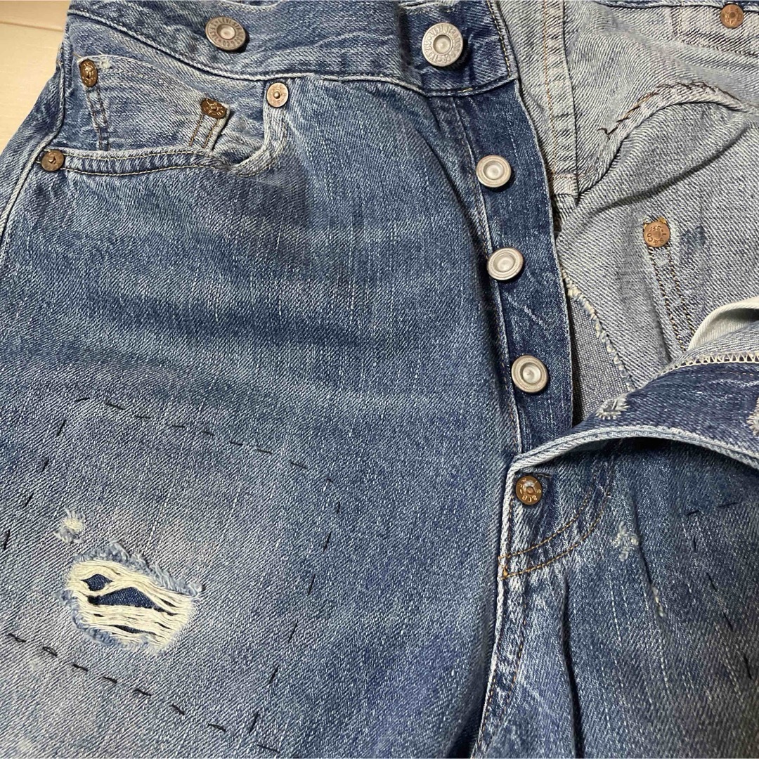 Levi's(リーバイス)のLevi's リーバイス LVC 501 ダメージ リペア加工 デニム　キムタク メンズのパンツ(デニム/ジーンズ)の商品写真