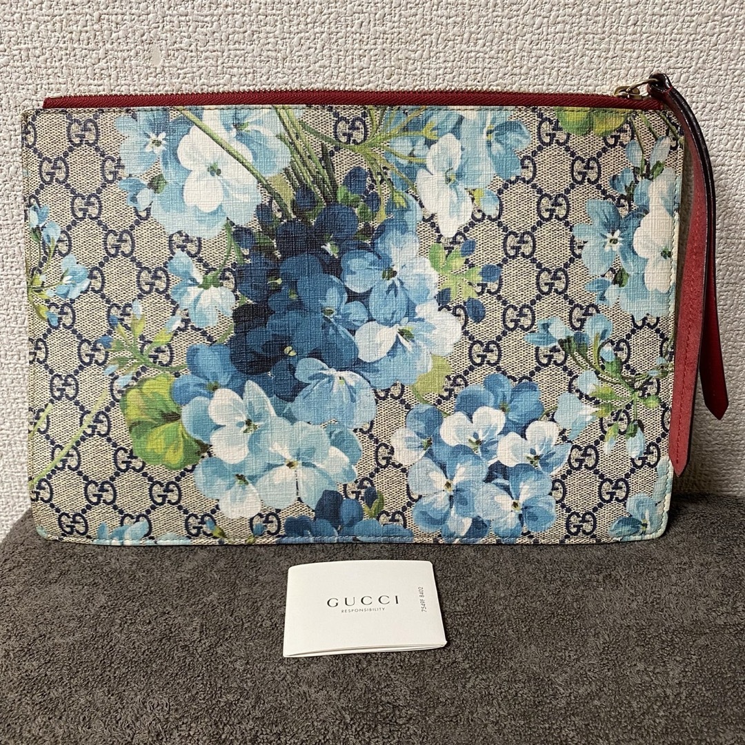 Gucci(グッチ)のGUCCIグッチGGクラッチバッグ　花柄 レディースのバッグ(クラッチバッグ)の商品写真