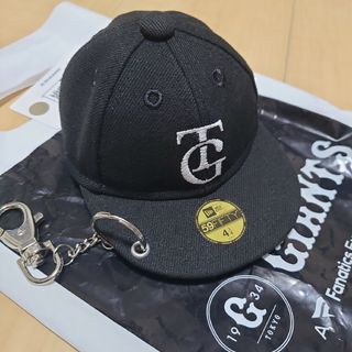 NEW ERA - タグ付き NEW ERA　巨人　ジャイアンツ　キャップ キーホルダー　ポーチ