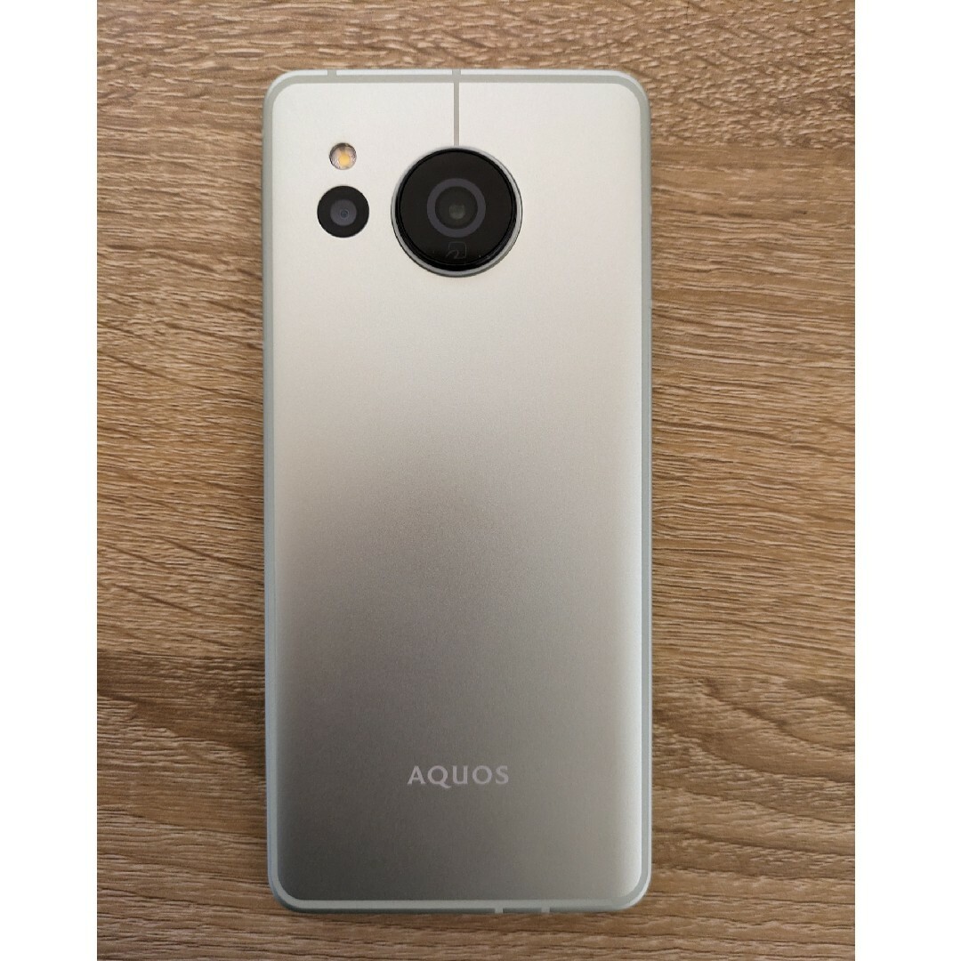 AQUOS(アクオス)のSHARP SH-M26 ペールグリーン スマホ/家電/カメラのスマートフォン/携帯電話(スマートフォン本体)の商品写真