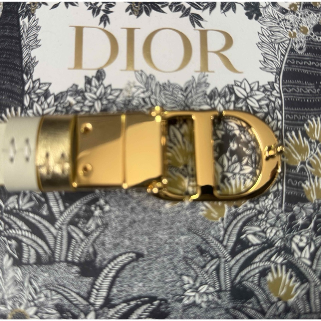 Christian Dior(クリスチャンディオール)の30 MONTAIGNE リバーシブルベルト 20mm スムースカーフスキン85 レディースのファッション小物(ベルト)の商品写真