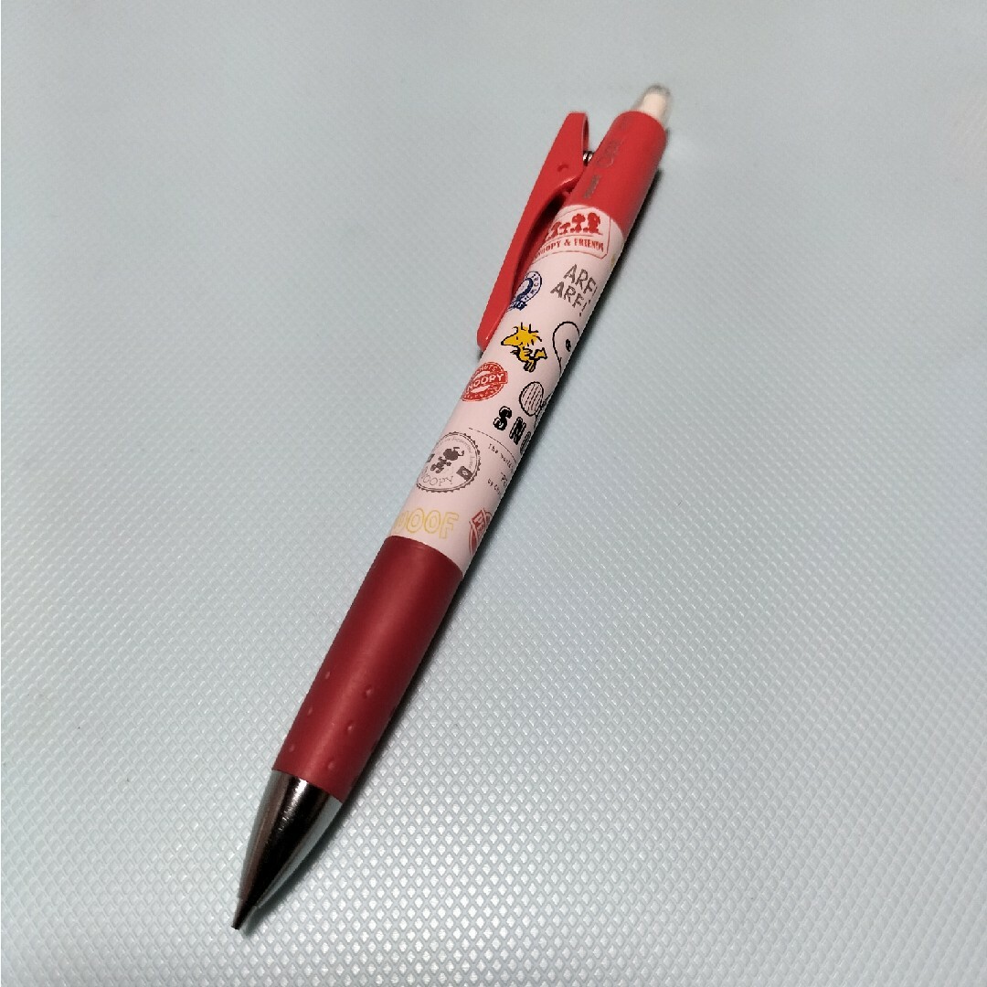 PILOT(パイロット)の未使用 ☆ PILOT オプト SNOOPY シャープペン 0.5mm ☆ エンタメ/ホビーのおもちゃ/ぬいぐるみ(キャラクターグッズ)の商品写真