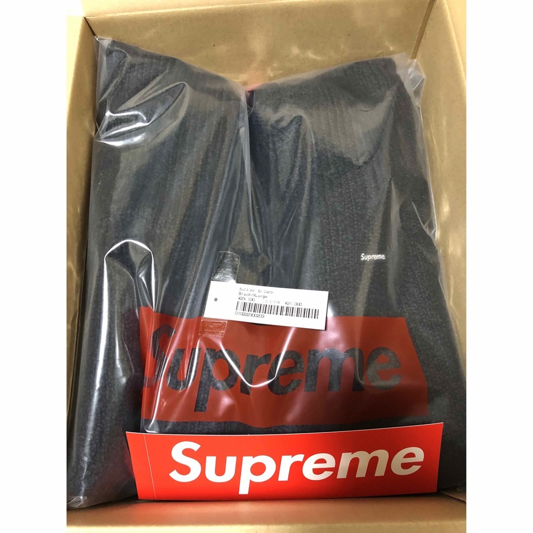 Supreme(シュプリーム)のSupreme Bouclé Small Box Sweater "Black" メンズのトップス(ニット/セーター)の商品写真