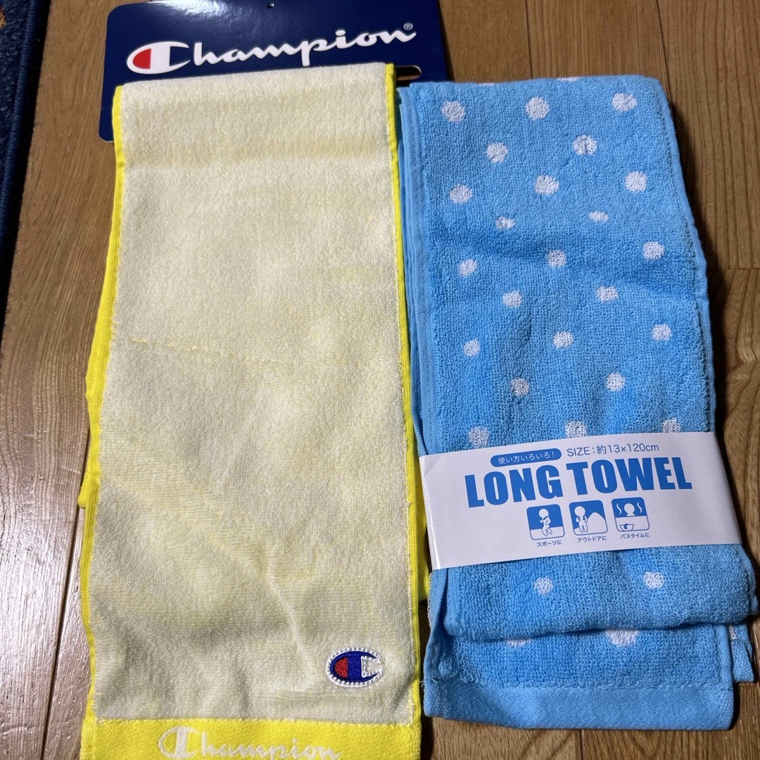 Champion(チャンピオン)の新品　タオルマフラー2枚セット インテリア/住まい/日用品の日用品/生活雑貨/旅行(タオル/バス用品)の商品写真