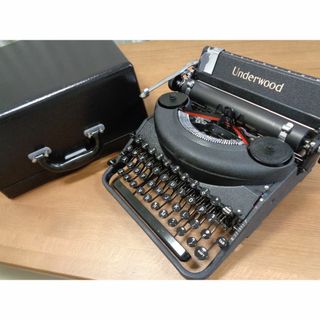 実働品　UNDERWOOD Noiseless77 アンダーウッドタイプライター(その他)