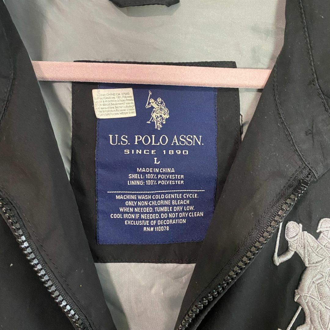 【超美品】ユーエスポロアッスン ビッグポニー 刺繍 ジャケット ブルゾン L メンズのジャケット/アウター(ブルゾン)の商品写真