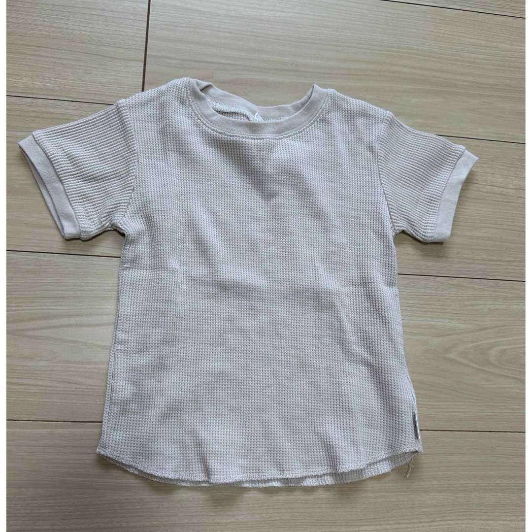 バースデイ(バースデイ)の新品未使用 バースデイ Tシャツシャツ 90 キッズ/ベビー/マタニティのキッズ服男の子用(90cm~)(Tシャツ/カットソー)の商品写真