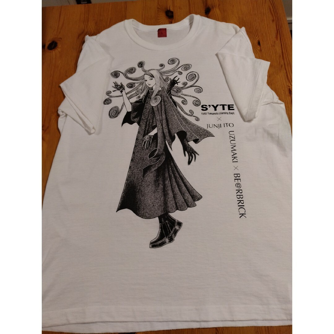 Yohji Yamamoto(ヨウジヤマモト)のサイト（ヨウジヤマモト）×伊藤潤二 Tシャツ メンズのトップス(Tシャツ/カットソー(半袖/袖なし))の商品写真